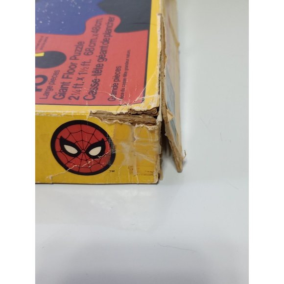 Vintage Spiderman Giant Floor Puzzle 2 ft x 1.5 ft by Waddingtons 1978 Complete - Picture 11 of 13